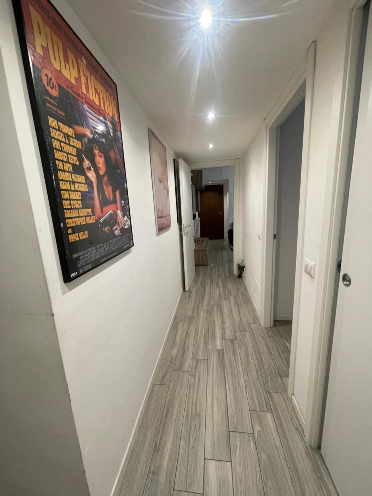 Gardone Apartment - Ampio Appartamento Con 2 Camere Da Letto - Comodo Per Duomo! Милано Екстериор снимка